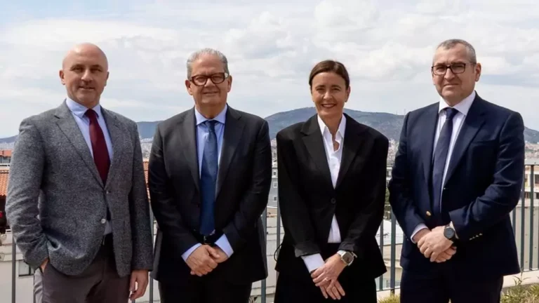 Premier Capital plc leadership