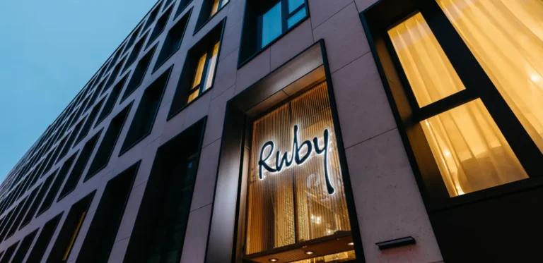Ruby Hotel