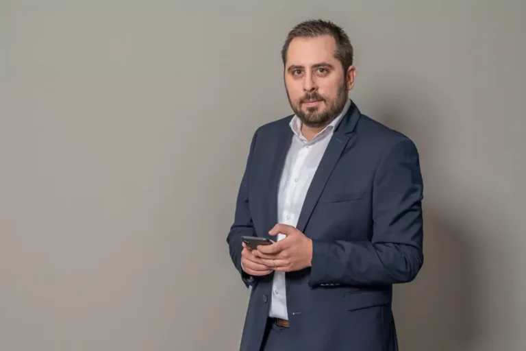 Antonis Tsaknakis, Director Anytime Romania